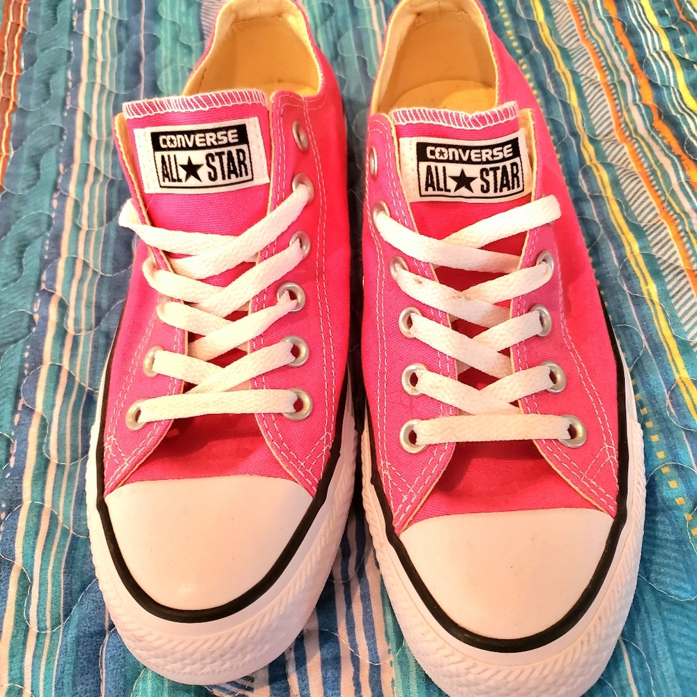 Hot Pink Converse Canvas Sz 8
